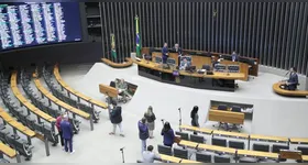 A Câmara dos Deputados vive sua pior fase moral e parece um cenário de dramaturgia brasileira.