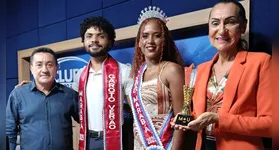 A coordenadora de concursos de beleza Rayta Solaires conquistou um importante reconhecimento estadual ao receber um dos troféus mais disputados do Miss Pará Universe 2026.