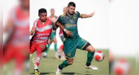 Desde o apito inicial, a equipe do Canaã FC, comandada pelo experiente técnico Samuel Cândido, se impôs em campo, dificultando as ações do adversário, treinado por Caio Simões