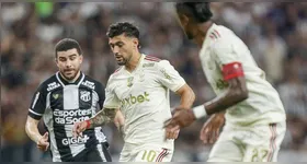 Arrascaeta marcou o gol do Flamengo no Castelão, mas Pedro Raul garantiu o empate do Ceará pela 18ª rodada do Brasileirão.