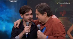 Faustão segue internado em São Paulo após transplante de fígado e rim, mas quadro é estável e evolui positivamente, segundo familiares.