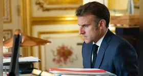 Macron associou o crescimento desses atos violentos ao uso irrestrito das redes por menores.