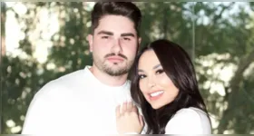 Lucas Souza assumiu publicamente o relacionamento com sua nova companheira em post nas redes sociais.