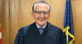 Frank Caprio, o “juiz da empatia”, ficou famoso por suas decisões emocionantes registradas no programa Caught in Providence.