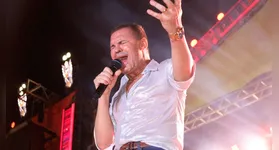 Eduardo Costa fez dois shows no sul do Pará no último sábado (19). O primeiro em Xinguara e outro mais tarde em Marabá