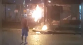 Fogo no poste assustou os moradores