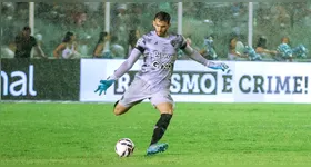Gabriel Mesquita mostra segurança na meta bicolor e ganha moral com a Fiel e comissão técnica