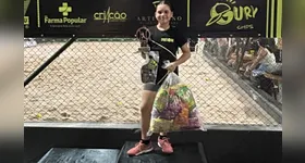 Maria Antônia, aos 10 anos, no lugar mais alto do pódio
