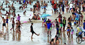 Tanto a Praia Grande, quanto a do Amor, tiveram grande presença de banhistas neste final de semana