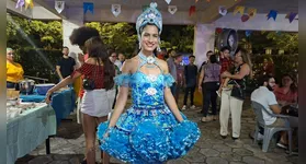 A repórter Trayce Melo, do DIÁRIO, a caráter concorreu a miss caipira adulta