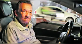 Alípio Barbosa diz que movimento já reduziu mais de 30% e trabalho com aplicativo tem compensado.