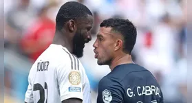 Jogadores protagonizaram discussão no duelo entre Real Madrid e Pachuca, pela segunda rodada da competição