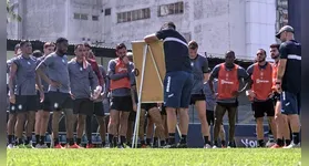António Oliveira ajusta últimos detalhes na preparação do Remo contra o Cuiabá
