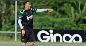 Técnico Claudinei Oliveira do Paysandu
