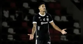 Zagueiro Camutanga do Clube do Remo