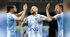 Rossi ganha condições e segue viagem para Manaus com o Papão