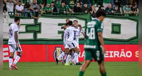 Volante Luan Martins do Clube do Remo