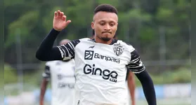 Lateral-esquerdo Reverson do Paysandu