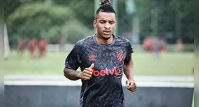 Lateral-esquerdo Dalbert
