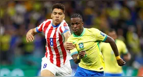 Vini Jr fez o gol da vitória brasileira sobre o Paraguai
