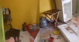 O local estava visivelmente insalubre para o convívio de crianças