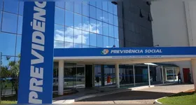 As aposentadorias registraram a maior redução proporcional da fila: uma queda de 25% desde março, com 109 mil pedidos a menos aguardando análise.