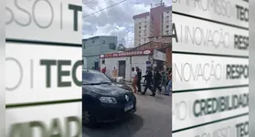 O homem tentou fugir, mas foi detido por agentes da Polícia Militar que faziam a ronda na área.