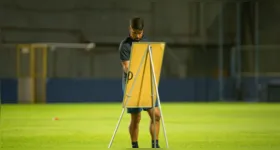 O comandante do Leão Azul não pode contar com sua zaga titular na partida desta quinta-feira (17).