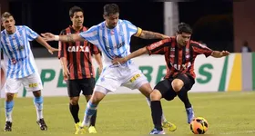 Paysandu e Athletico-PR se enfrentaram pela Copa do Brasil em 2013, quando o Furacão levou a melhor.