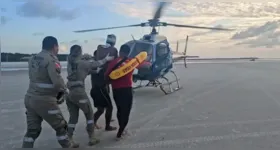 Após o resgate, o pescador foi transportado do quartel do Corpo de Bombeiros diretamente para o Hospital Regional de Salinópolis, onde recebeu atendimento médico especializado.