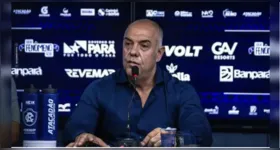 A controvérsia teve início quando José Luiz Runco, chefe do departamento médico do Flamengo, fez comentários sensíveis em um grupo privado do WhatsApp chamado "Flamengo Barra".
