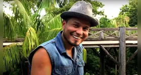 Aos 29 anos, artista de Belém mistura arrocha, tecnomelody e pop, e viu sua visibilidade crescer após aparecer no programa da TV Globo.