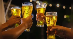 Imagem ilustrativa da notícia Bares de Belém oferecem chopp e cerveja de graça pela prisão de Bolsonaro