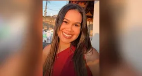 A enfermeira Clarissa Costa Gomes foi morta em casa em Fortaleza, no Ceará. O principal suspeito é o ex-namorado Matheus Anthony Queiroz.