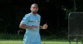 Edílson acertou a renovação de contrato e fica no Paysandu por mais dois anos.