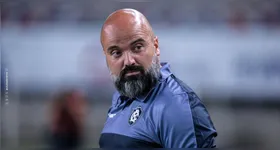 Membro da comissão técnica permanente do Remo, Flávio Garcia dirigiu o Leão Azul na virada sobre o Fantasma, neste domingo (8), no Mangueirão.