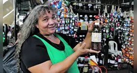 No Mercado do Ver-o-Peso, já é possível encontrar os banhos prontos para tomar no momento certo