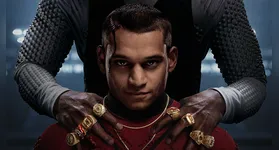 Marlon Wayans e Tyriq Withers estrelam GOAT, thriller sombrio produzido por Jordan Peele que explora os limites da fama, culto à celebridade e horror.