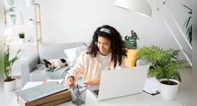 Imagem ilustrativa da notícia MEC abre vagas home office, sem provas ou entrevistas, e com salário alto