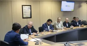 o presidente do Tribunal de Contas do Estado do Pará (TCE-PA), conselheiro Fernando Ribeiro, esteve em Brasília para debater melhoras na energia elétrica do Pará.