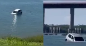 Um carro caiu no rio Tocantins na tarde deste sábado (12).