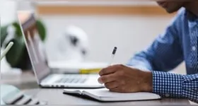 Concursos oferecem vagas em todo o Brasil, com cargos para todos os níveis de escolaridade e salários atrativos