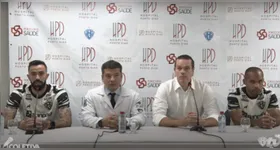 Volante Matheus Vargas (esquerda) ficará nove meses longe dos gramados