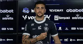 Zagueiro Tassano do Clube do Remo