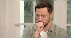 Tudo começou quando o tema “tomates” entrou em pauta. Apenas a menção já foi suficiente para deixar Little visivelmente incomodado, fazendo caretas e demonstrando forte aversão.
