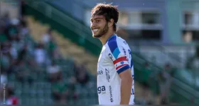 Leandro Vilela deixa campo com desconforto muscular e será avaliado hoje pelos médicos do Paysandu