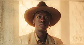 Vencedor de três Grammys Latinos, Jota.Pê é um dos talentos em destaque da nova MPB.