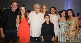 AP elege o "Pai do ano" e reúne as famílias para celebrar o amor paterno, no domingo, na sede campestre