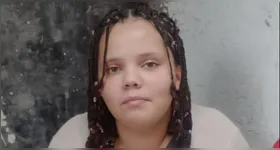 A adolescente desapareceu após ter entrado em contato com um homem pelo qual conversava em um jogo online e no WhatsApp. A mãe da garota suspeita que ela tenha se encontrado com ele.