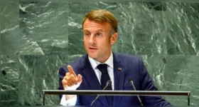 A longevidade de Macron no poder ganha ainda mais relevância quando comparada ao histórico da Quinta República, sendo os únicos presidentes Reeleitos no período de 1958 a 2024.